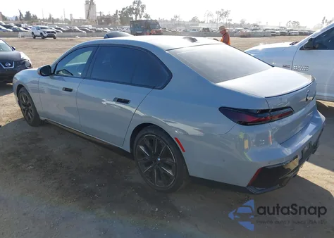 2023 BMW 740 I z USA, uszkodzony, nr VIN WBA23EH05PCM56633